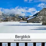 Апартаменты Ruhige Zentrale Mit Privater Infrarotsauna & Bergblick In