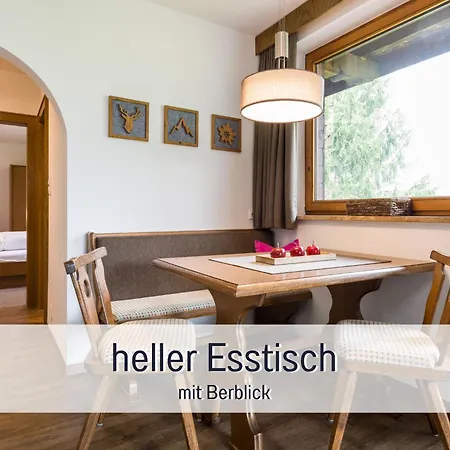 - Bei Birgit Mariacher - Inklusive Sommerbergbahnen - Infrarotsauna & Broetchenservice - Zentral Mit Bergblick Apartmán