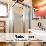 Ruhige Zentrale Mit Privater Infrarotsauna & Bergblick In